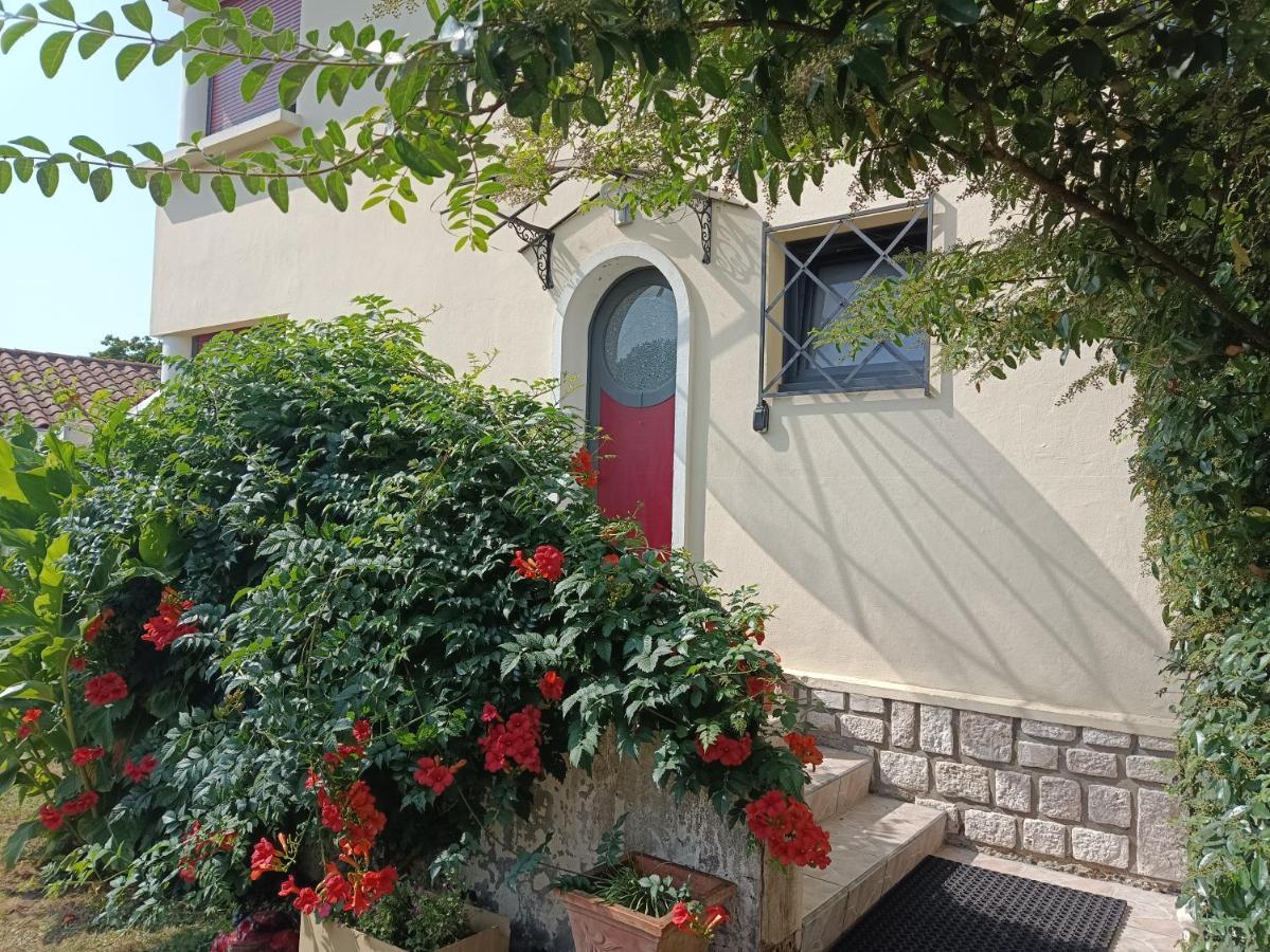 La Maison De L'Usine Tartas Exteriér fotografie